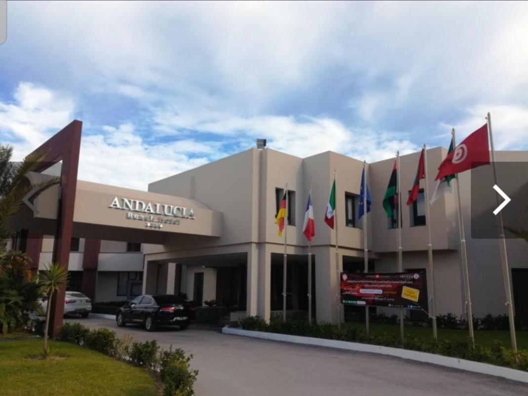 Andalucia Appart Hotel 비제르테 외부 사진