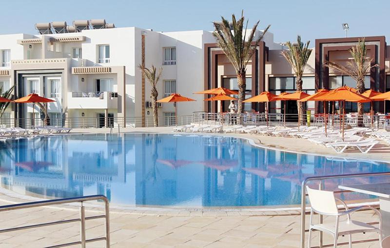 Andalucia Appart Hotel 비제르테 외부 사진