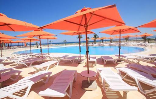 Andalucia Appart Hotel 비제르테 외부 사진