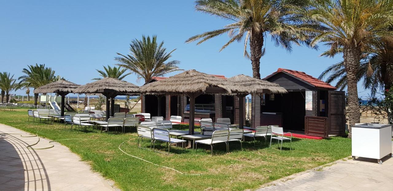 Andalucia Appart Hotel 비제르테 외부 사진